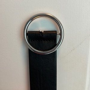 BRANDY MELVILLE BELT